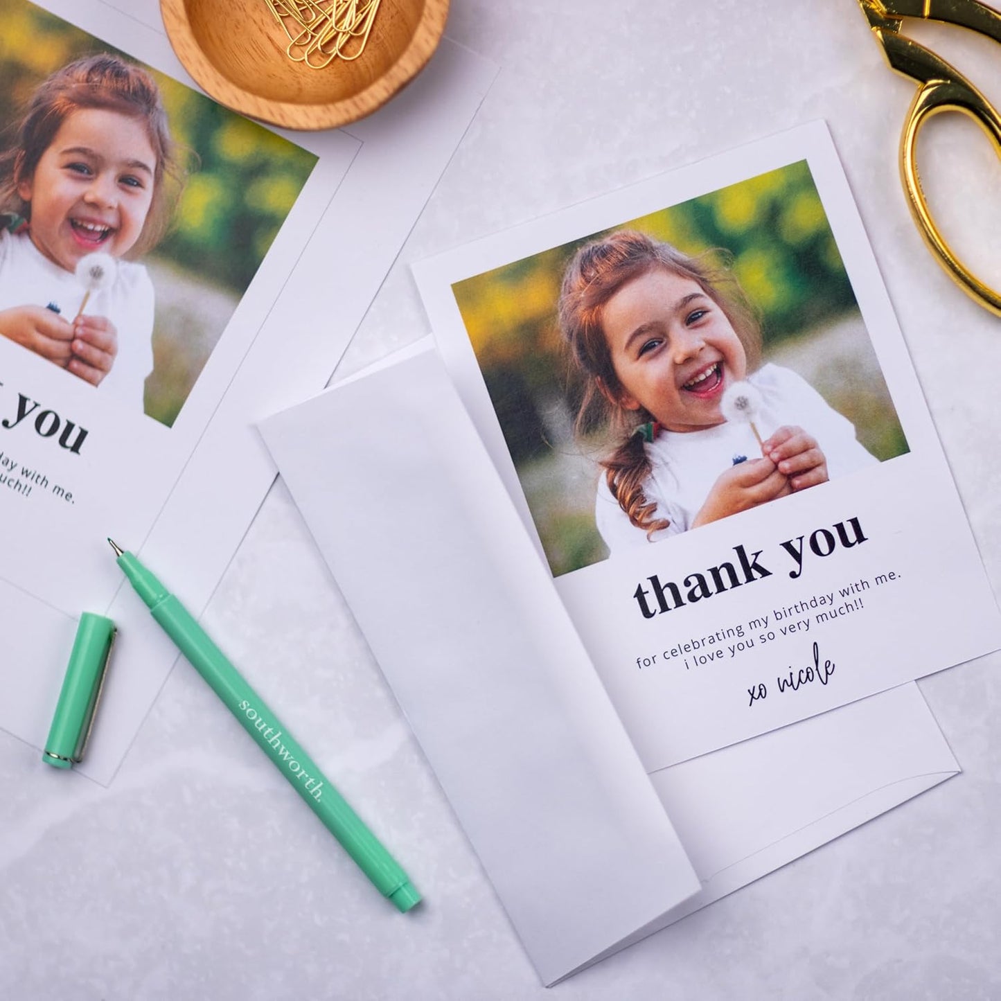 Neenah White Index Paper, Mediumweight, 300 Sheets, 199 gsm, 94 Brightness, 8.5" x 11" - MORE SHEETS! (91635)