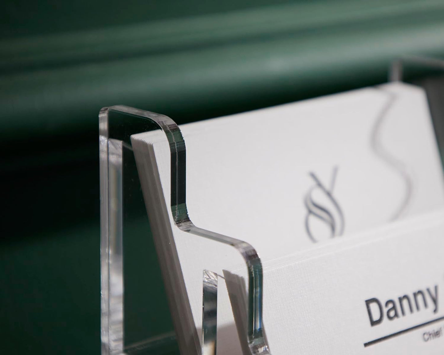 SEVENY Business Card Holder, Clear Acrylic Cards Organizer Stand for Men and Women, Business Cards Case Rack 1 Pack, Holds 120 Cards-2 Slot