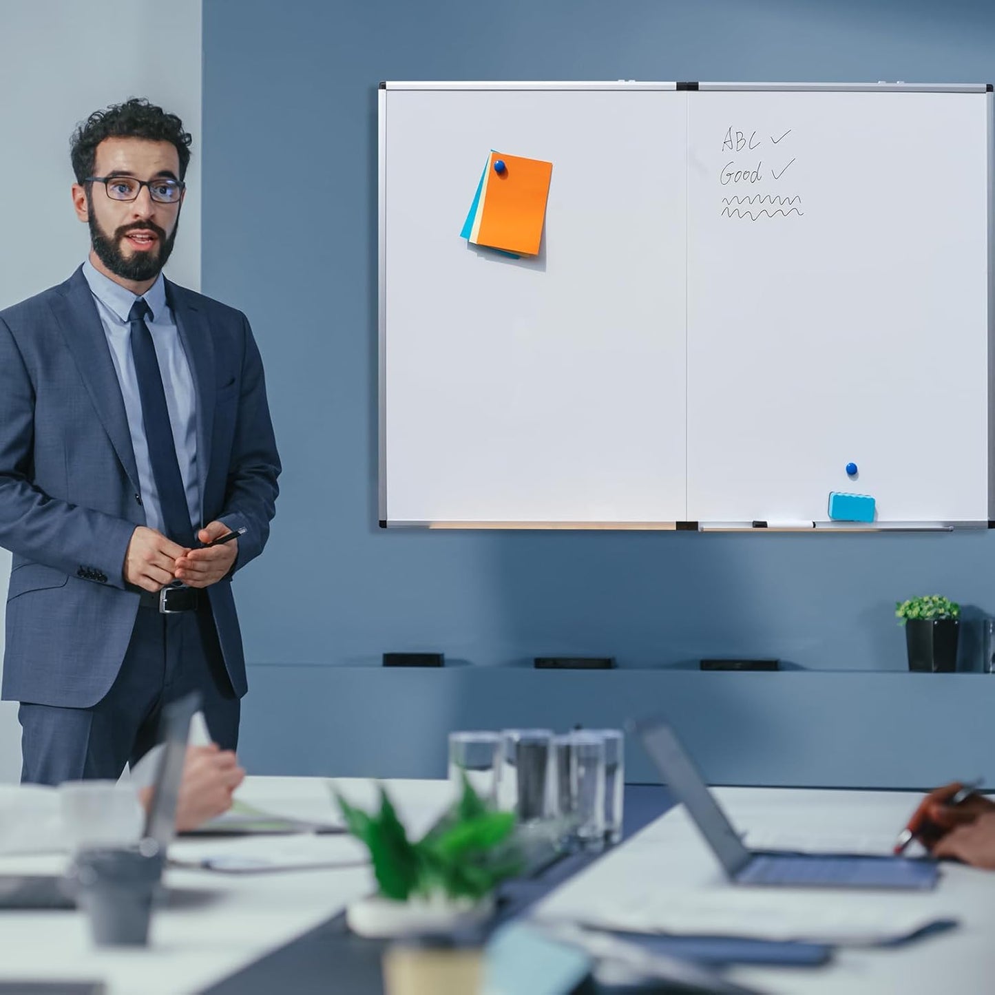 Folded Magnetic Whiteboard 60 x 40 Foldable Magnetic Dry Erase Board, Wall-Mounted Aluminum Frame Memo Whiteboard for Office Home and School