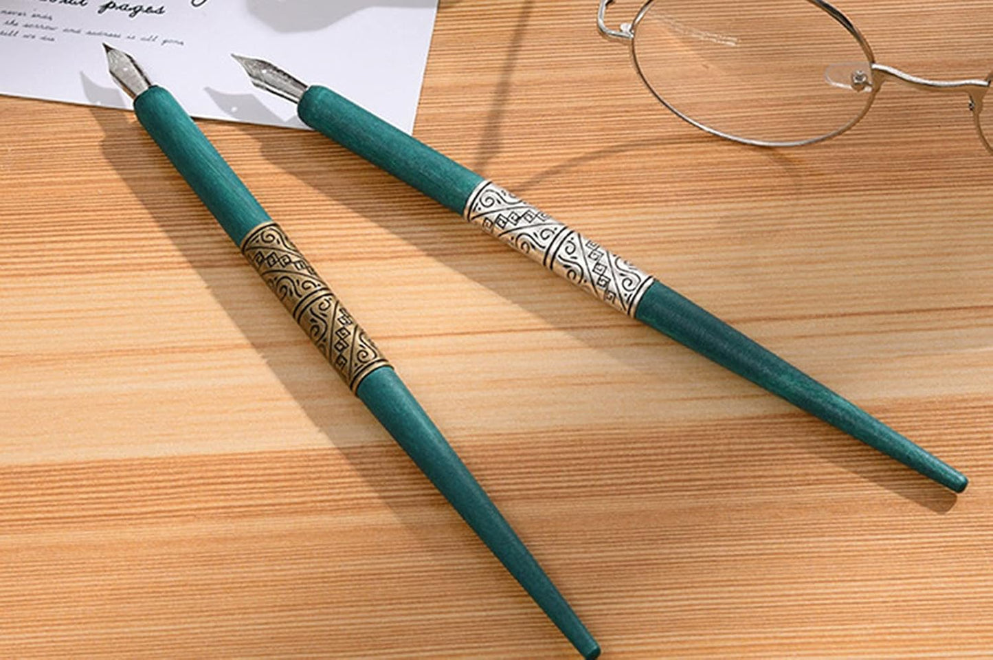 Gullor Wooden Dip Pen Calligraphy Set with Black Ink & 6 Nibs for Beginners, Kids, Writing, Signatures and Drawing, Red