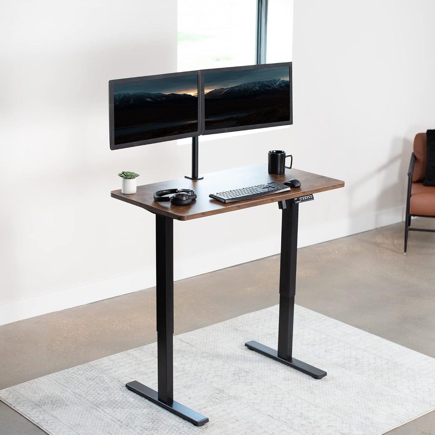 VIVO Electric 43 x 24 in Rustic Standing Desk, Memory Height Adjustment, 1B Series, One-Piece Vintage Brown Top, Black Frame, DESK-KIT-1B4N