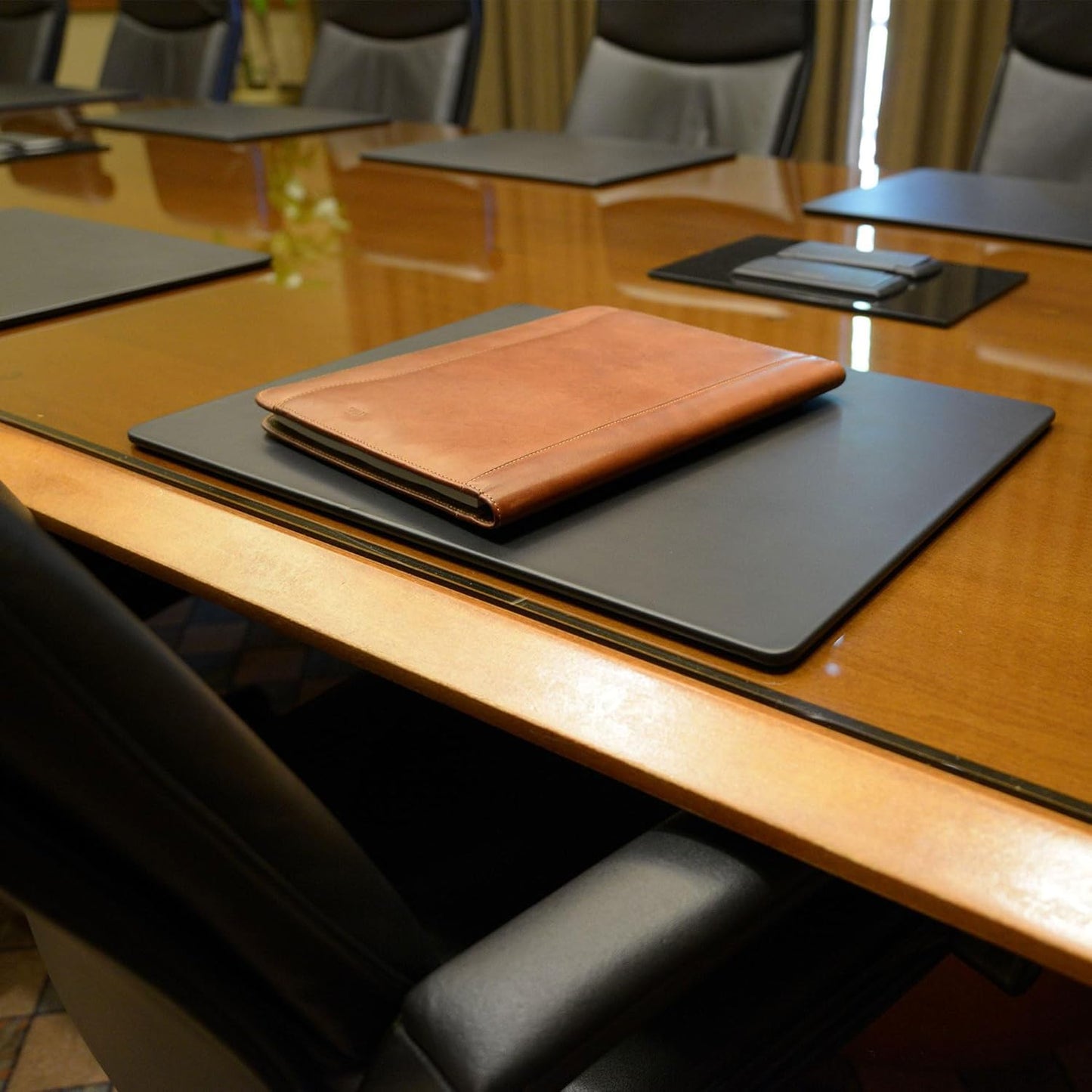 Dacasso Black Leatherette 20" x 16" Luxury Conference Table Pad - Desk Blotter for Writing - Boardroom Organization & Executive Desk Decor