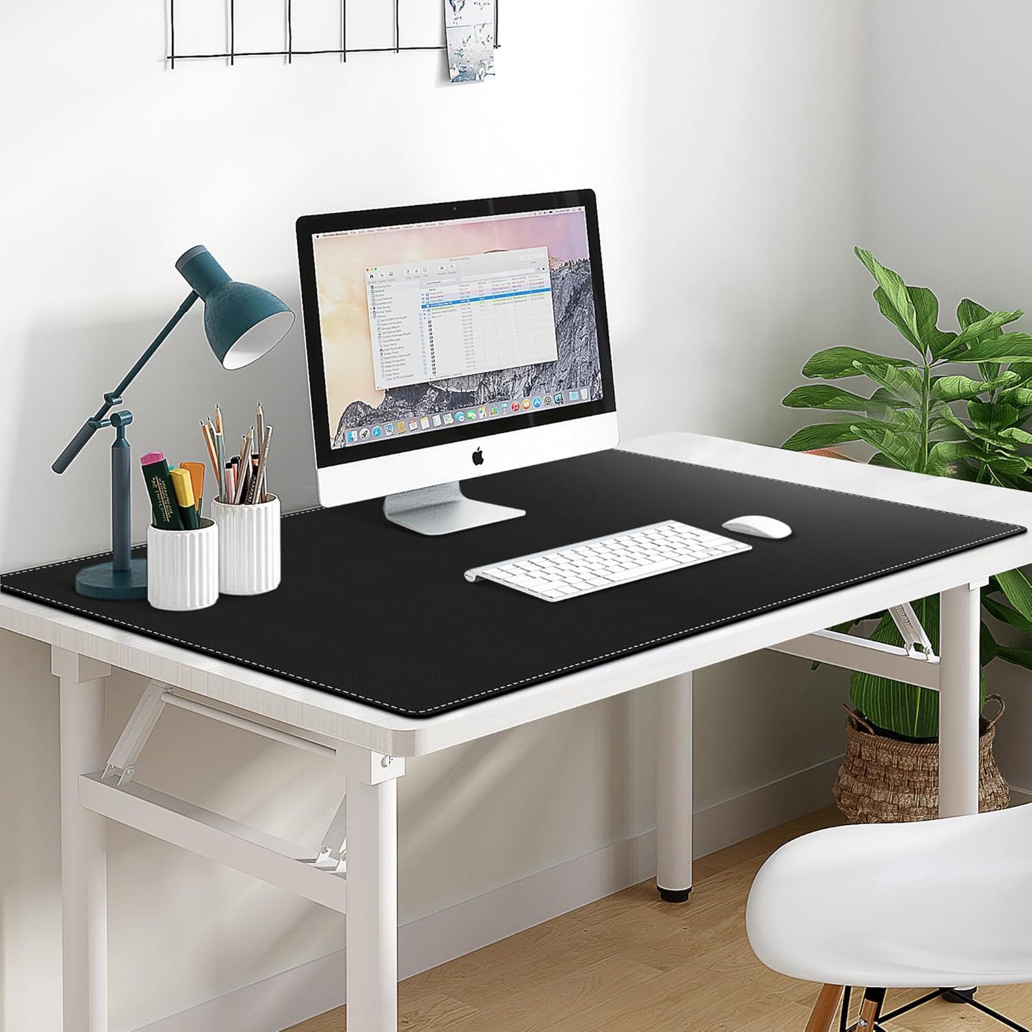 Vyaaa 39.4”x23.6“ PU Leather Desk Mat, Large Office Desk pad, Waterproof Desk Pad Protector, Computer Mouse Pad Suitable for Home or Office Desks (Black)