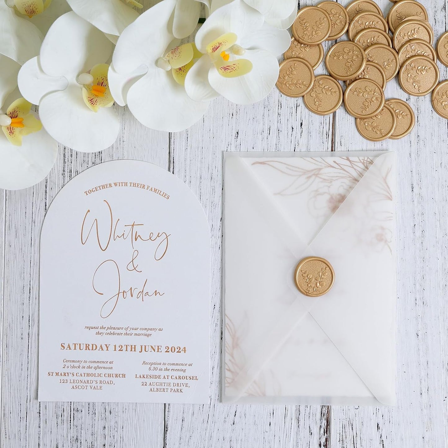 UNIQOOO Wax Seal Stickers - Eucalyptus Leaves Wedding Invitation Envelope Botanical Seal Stickers, 50 Pcs Self- Adhesive Light Gold Stickers, Perfect for Invitation, Christmas, Gift Wrapping, Party
