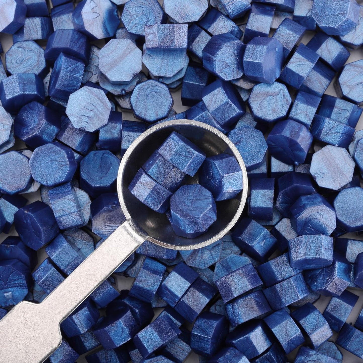 Yoption 300 Pieces Bright Blue Sealing Wax Beads, Vintage Octagon Seal Beads With 4 Candles and 2 Melting Spoons for Wax Stamp (Bright Blue)